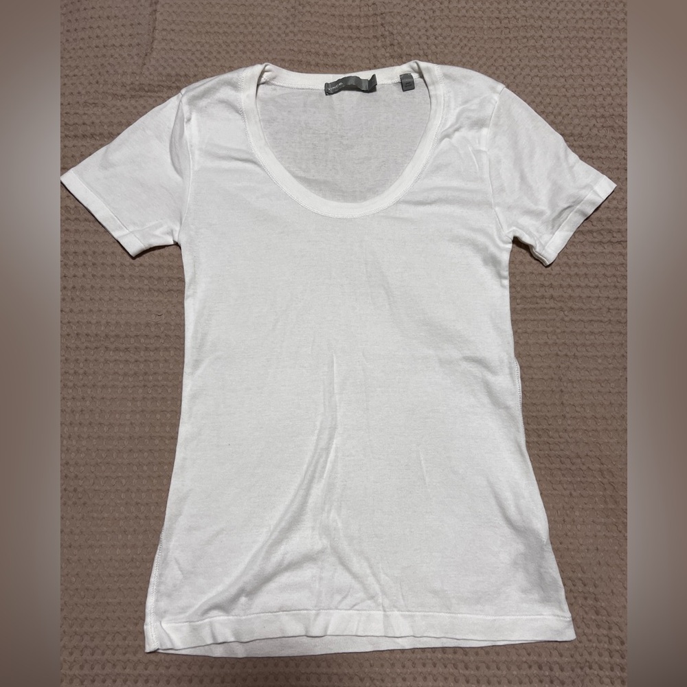 Vince T shirt - SMALL